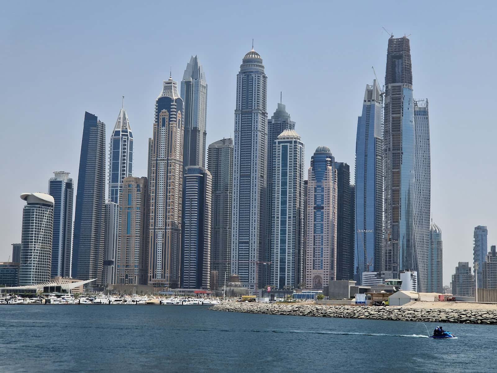 Dubai Harbour • View Point