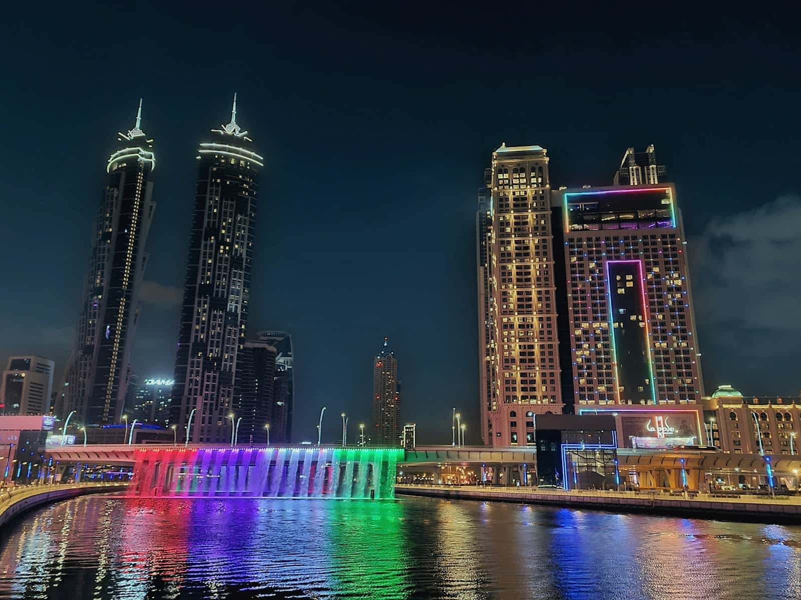 Dubai Waterfall