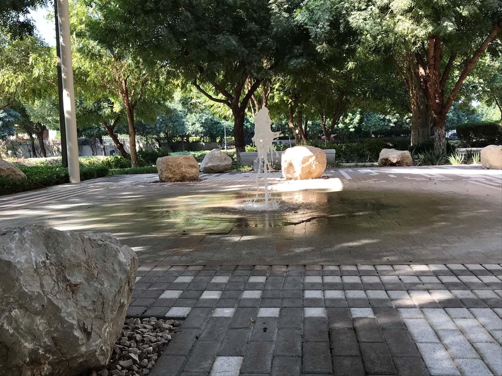 Lailak Park, Emirates Hills