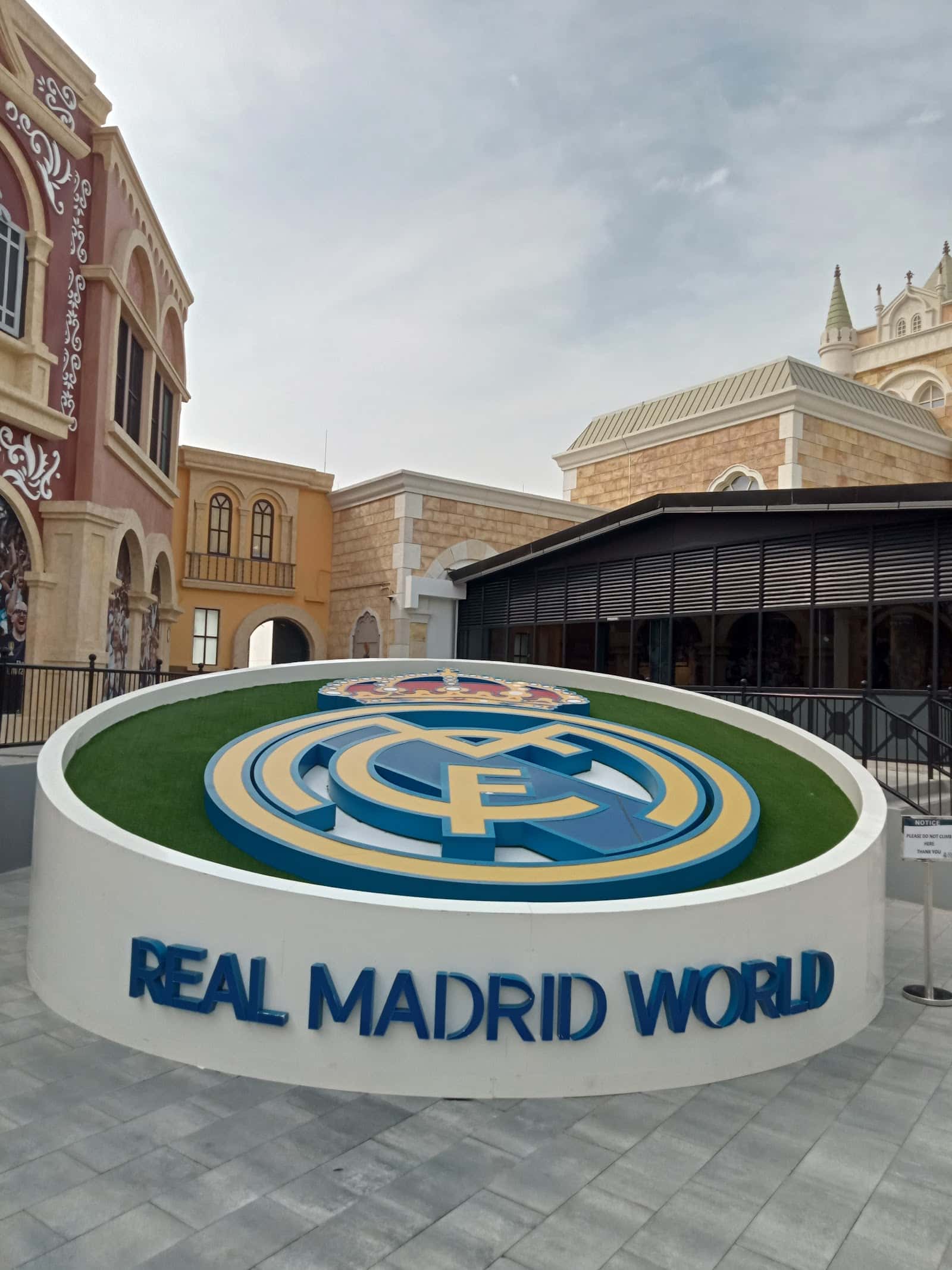 Real Madrid World