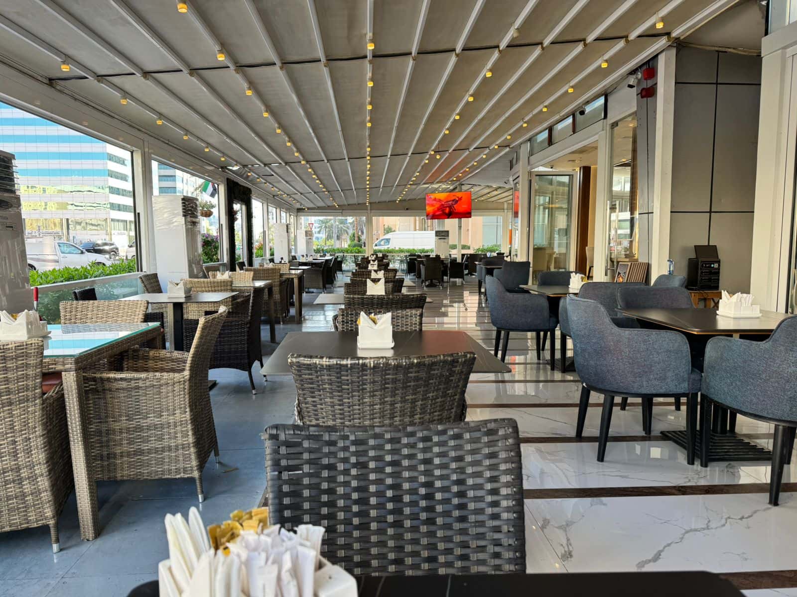 baran restaurant and cafe