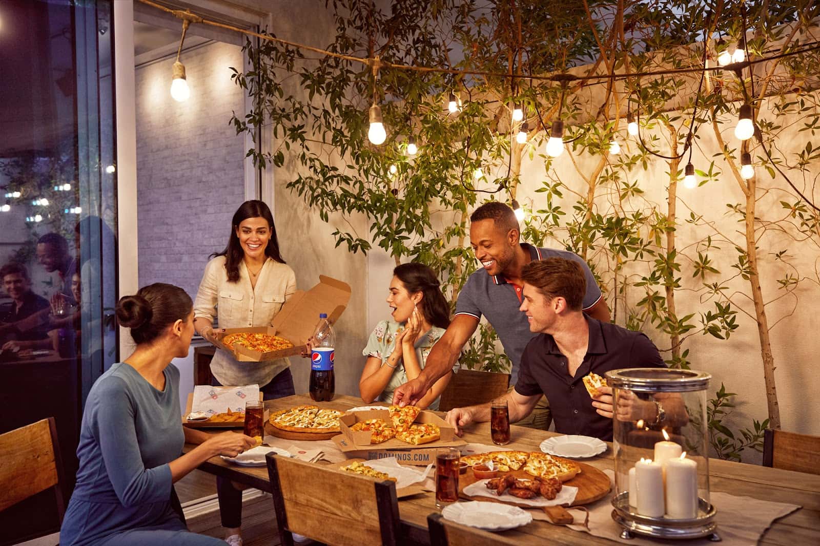 Domino's Pizza دومينوز بيتزا