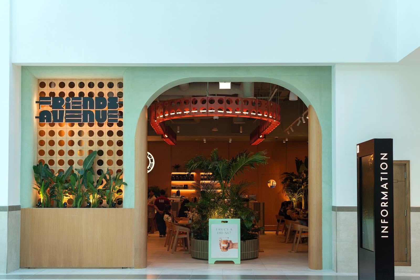 Friends Avenue Cafe Springs Souk