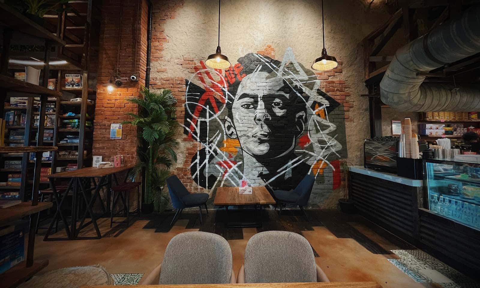 Hive Board Game Cafe