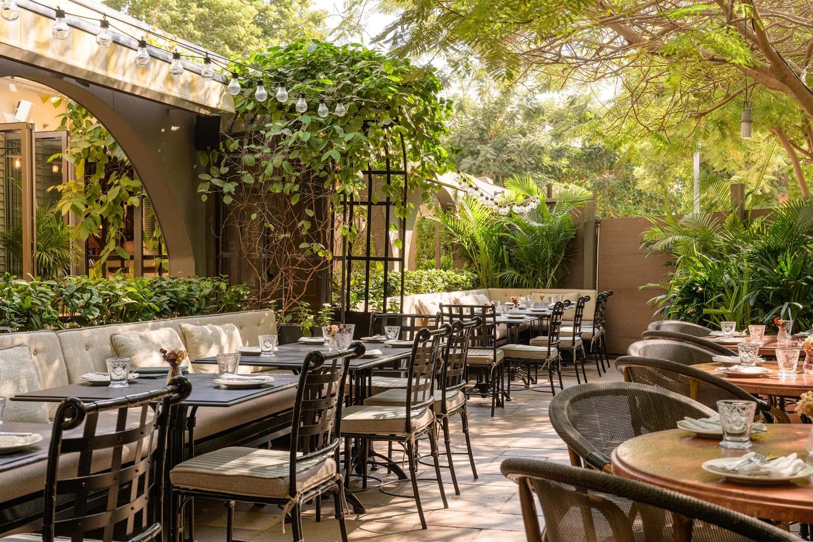 Nola Eatery & Social House