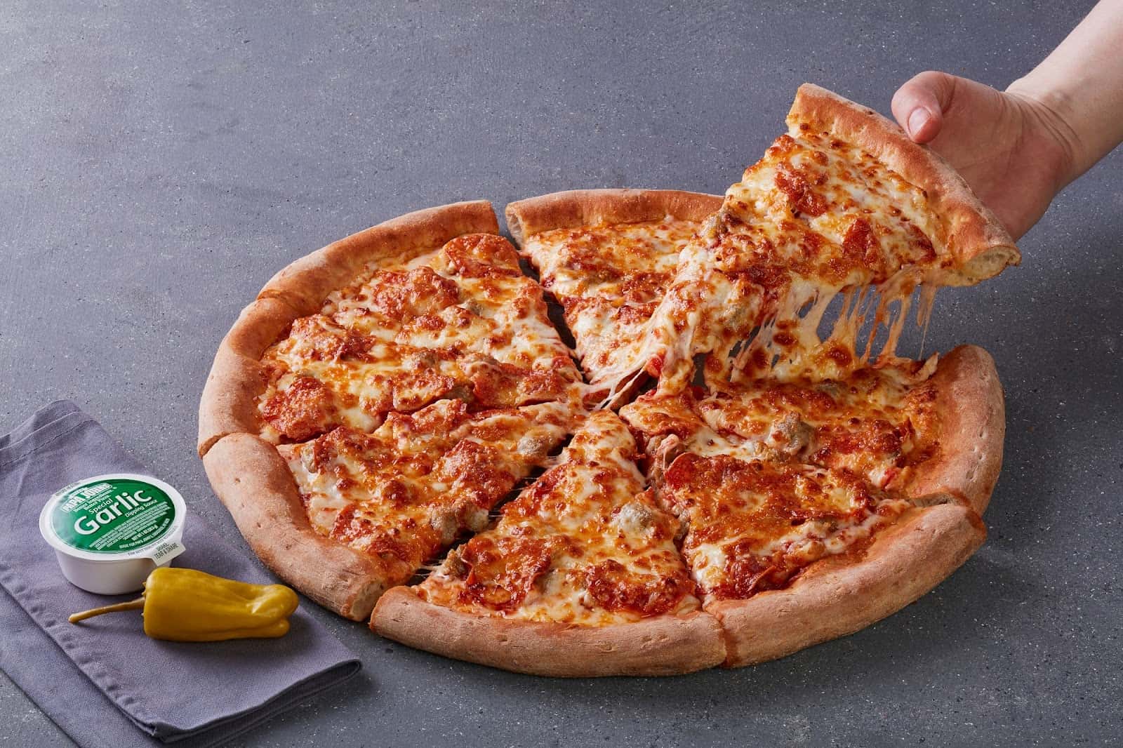 Papa Johns - Azizi Riviera