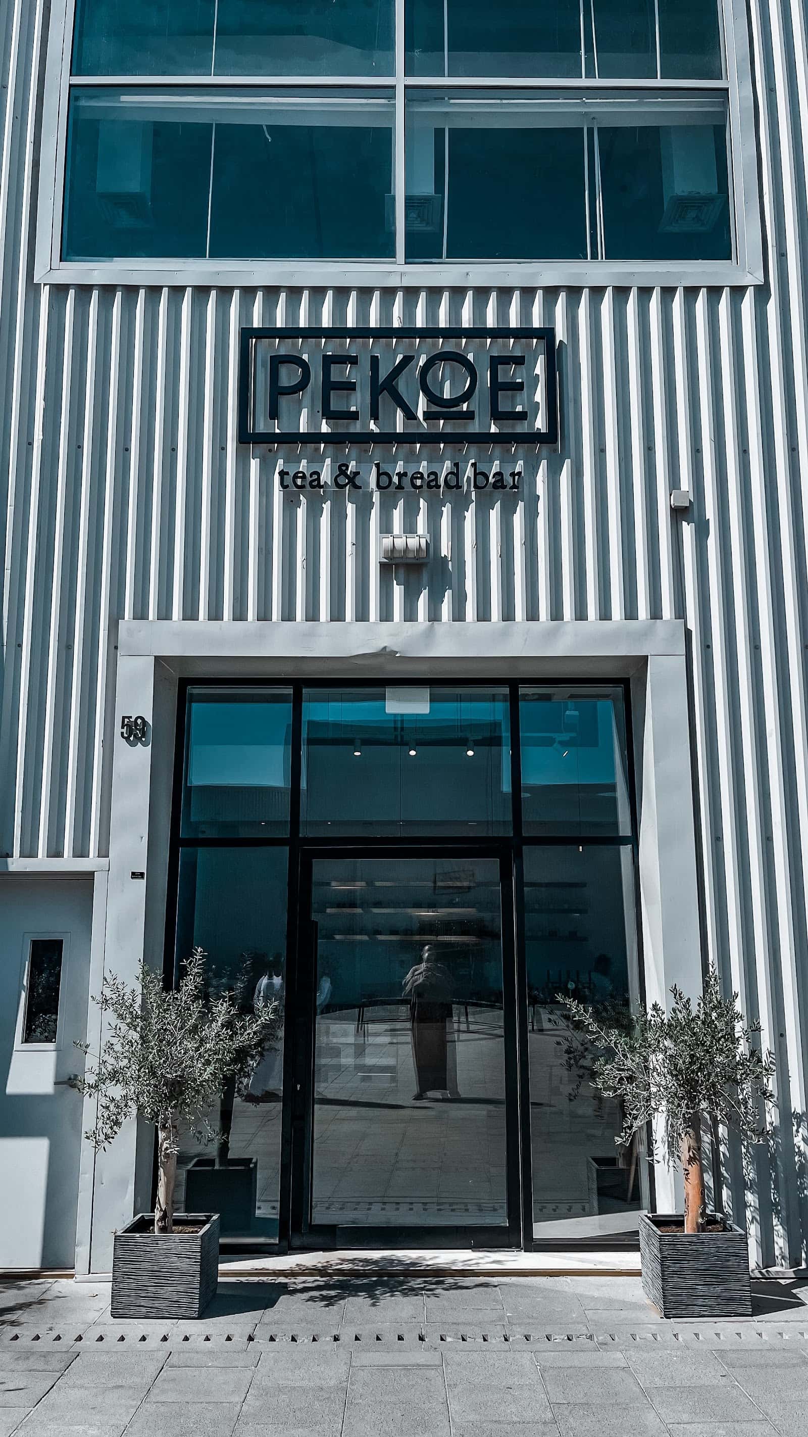 Pekoe tea & bread bar