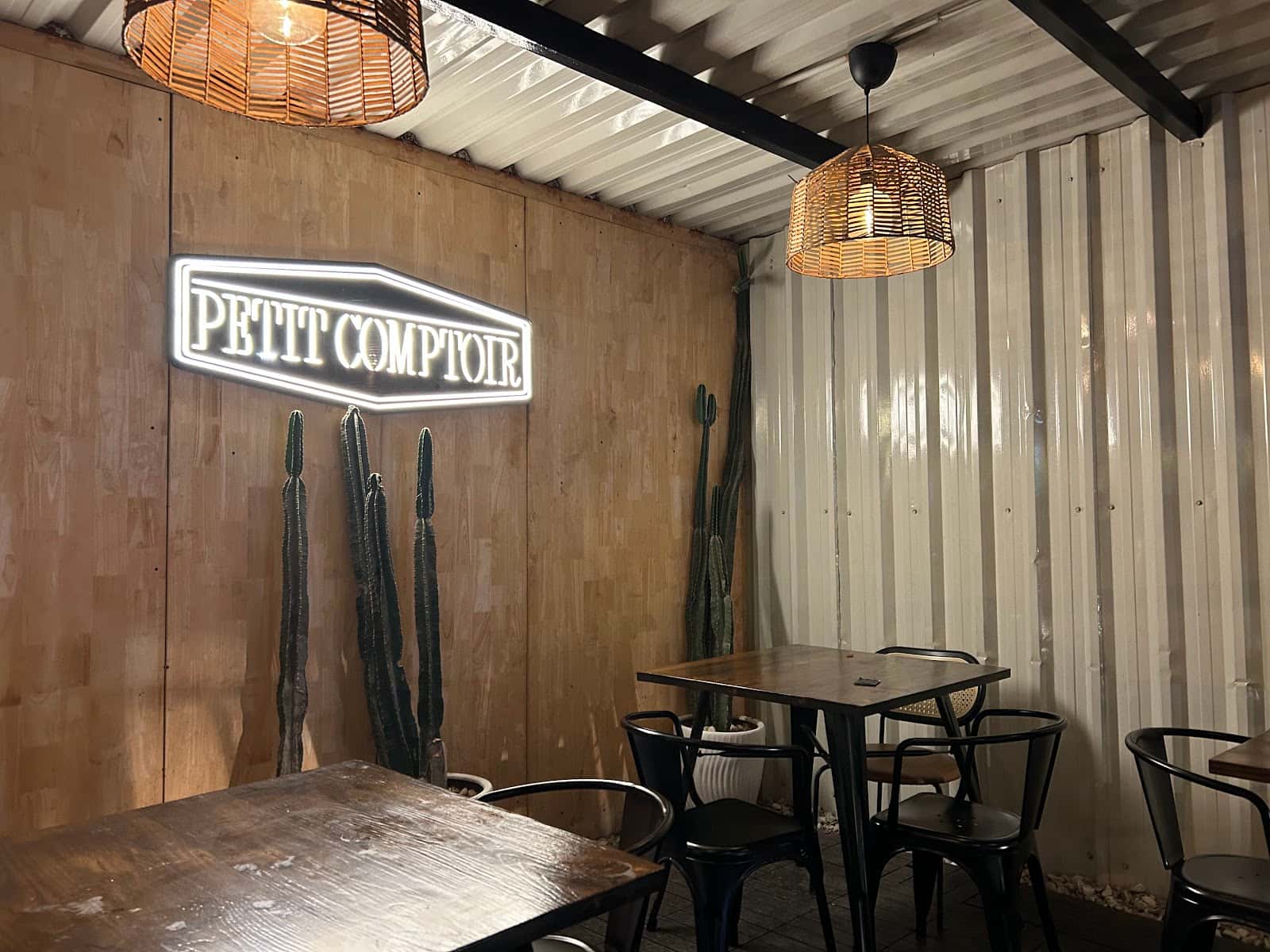 Petit Comptoir Grilled Meats