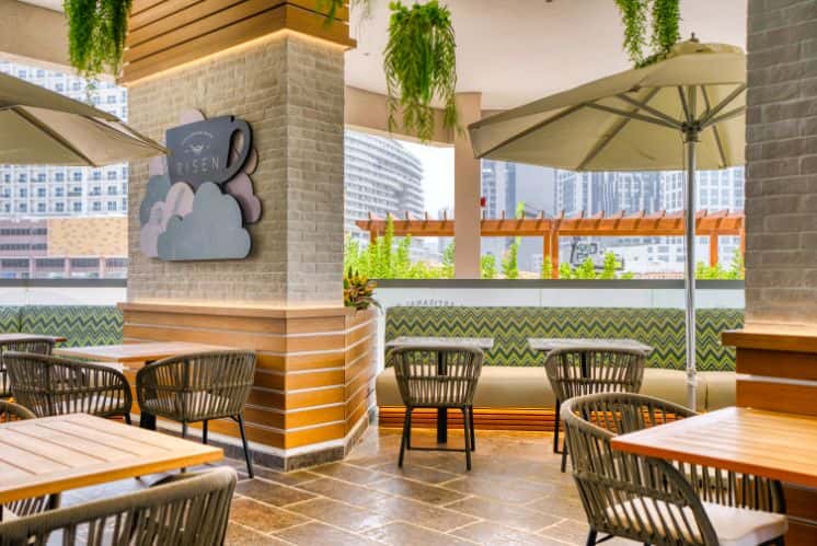 Risen Café and Artisanal Bakery, Business Bay