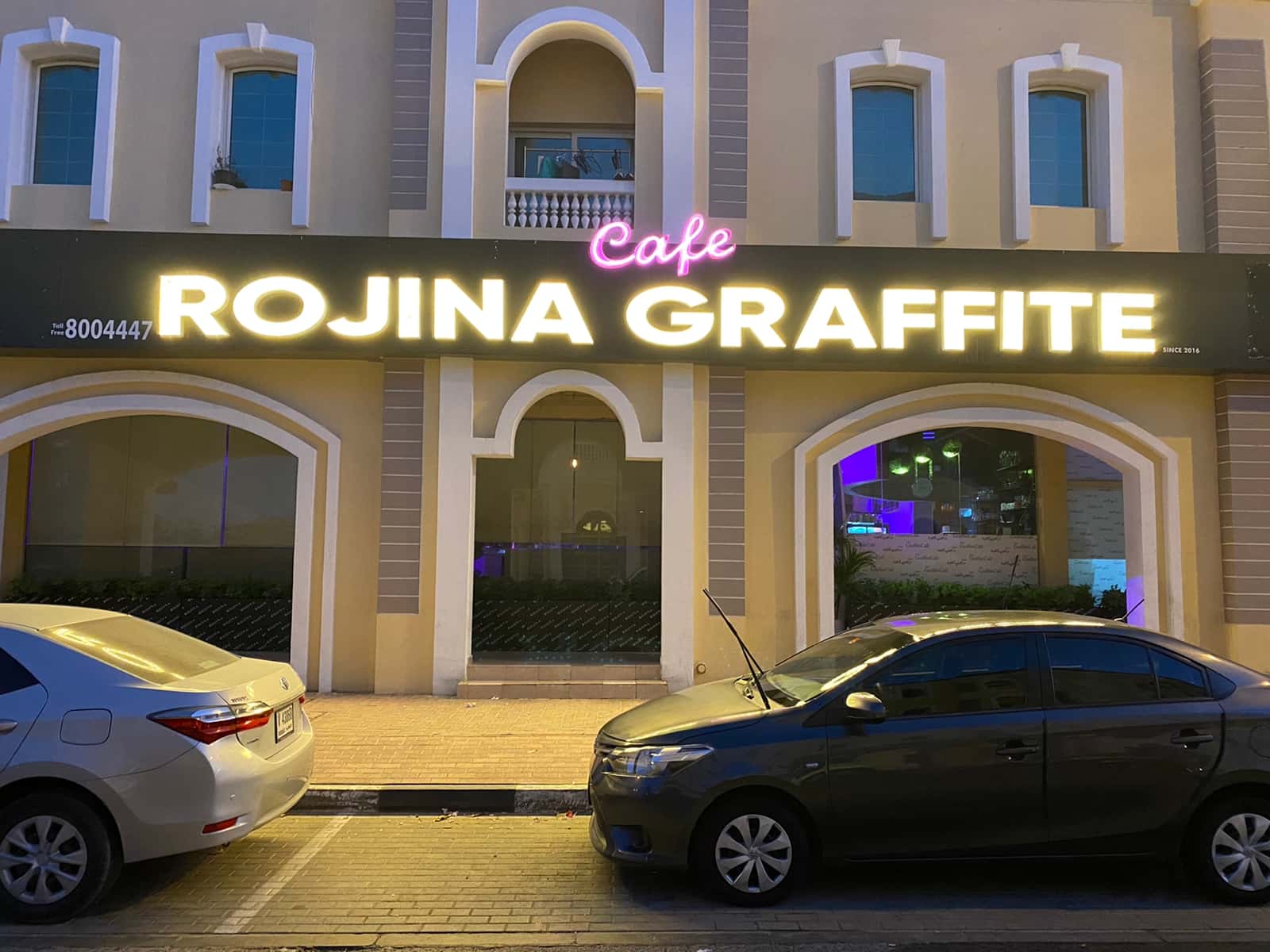 ROJINA graffiti cafe