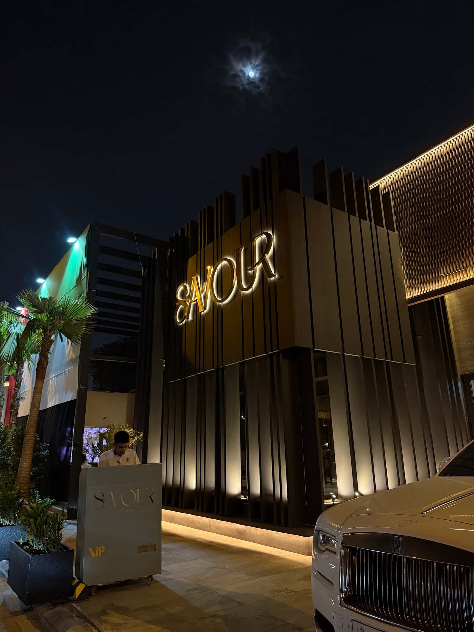 Savour Restaurant and Premium Shisha Lounge