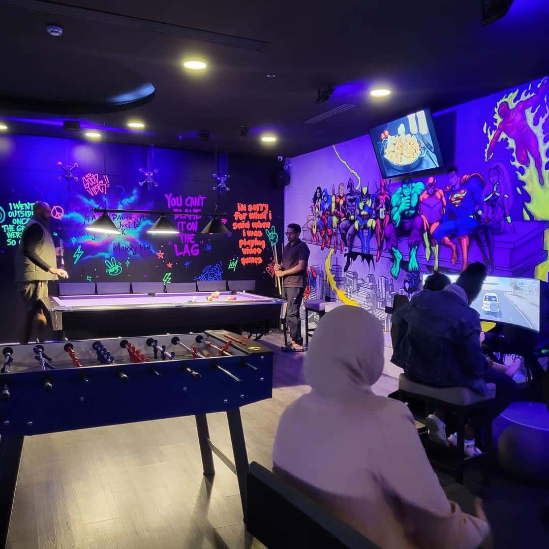 GAME ON OFF Gaming Cafe