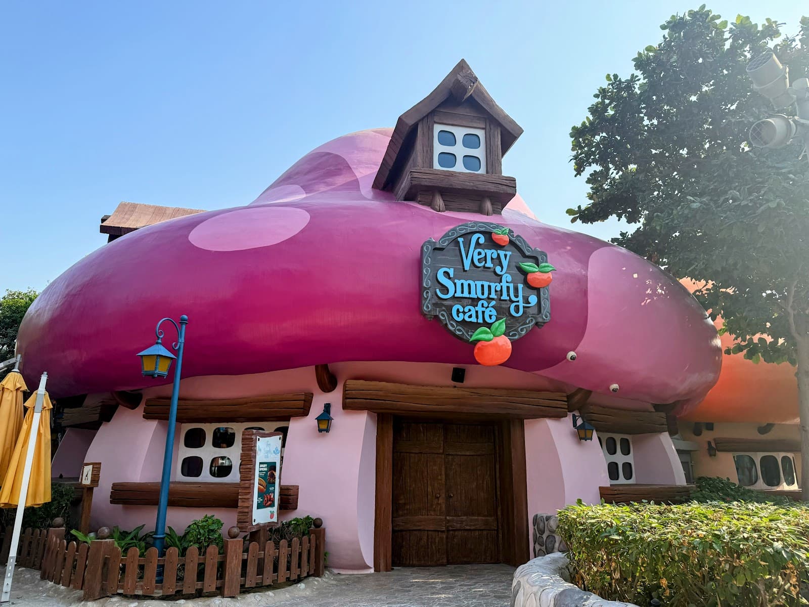 Smurf Village - Motiongate - Image 1