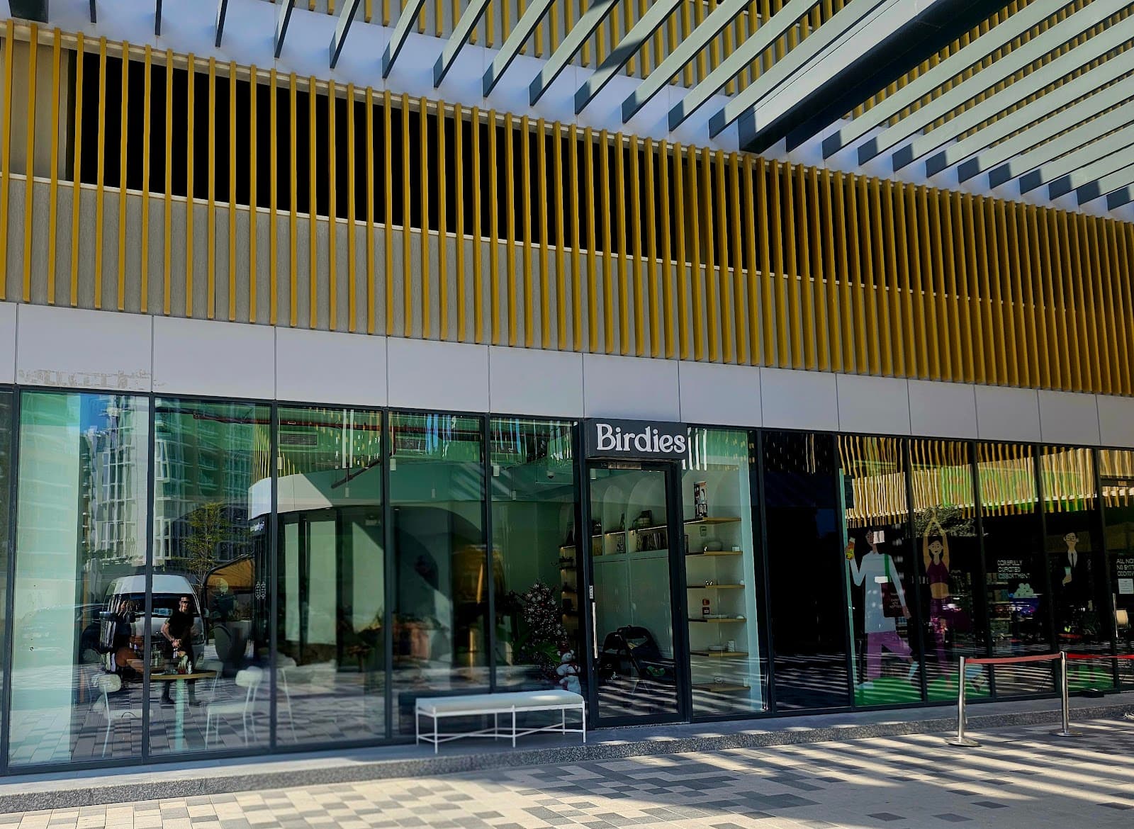 Birdies Restaurant - Image 1