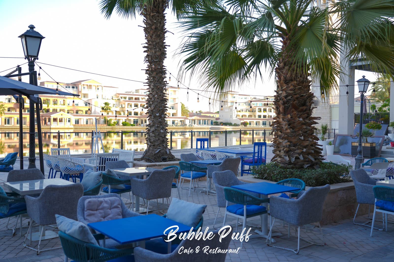 Bubble Puff Cafe & Restaurant - Image 1