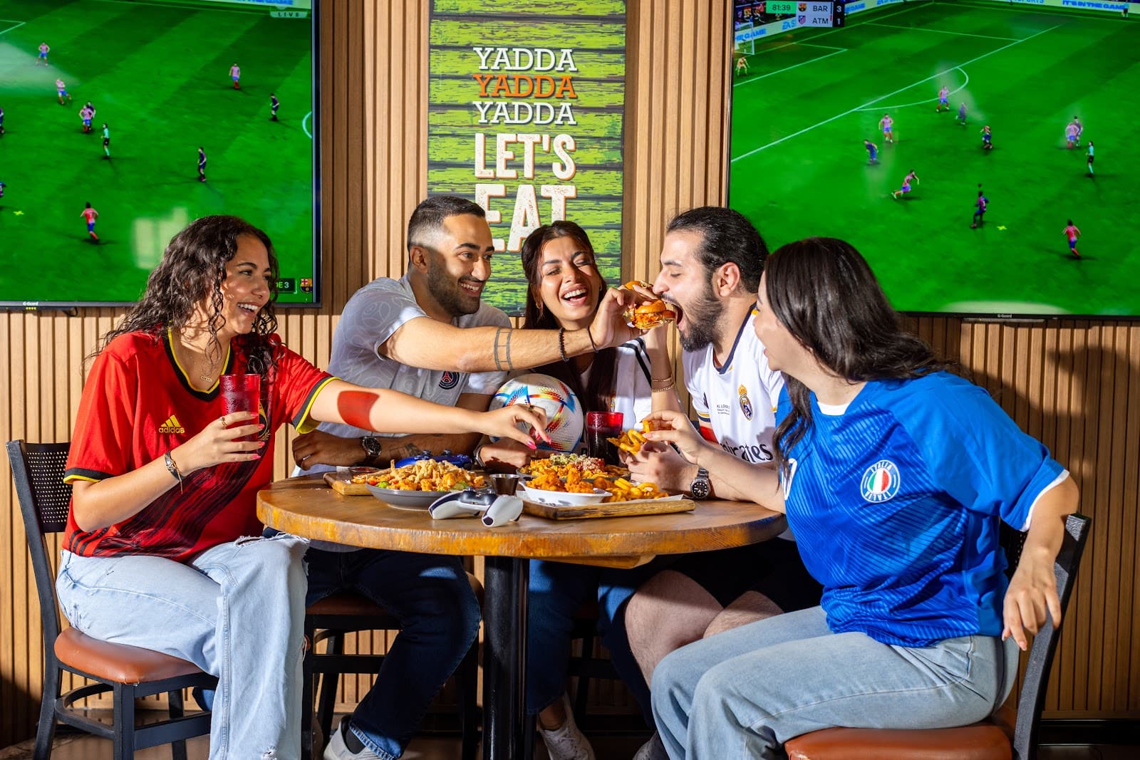 Buffalo Wings & Rings - DIFC - Image 1