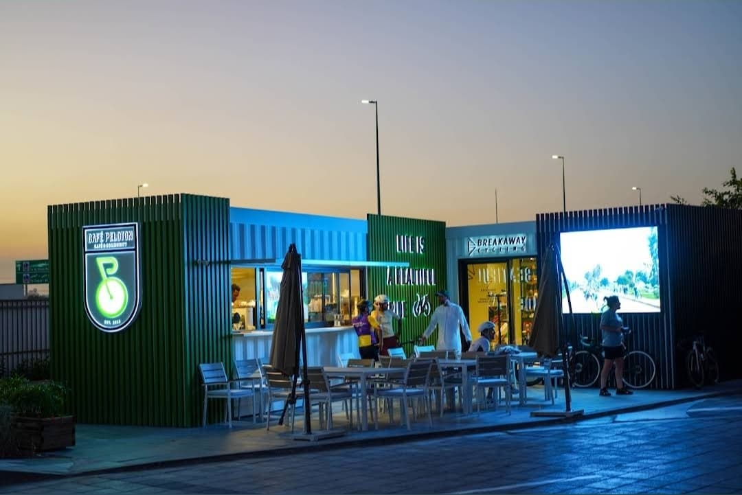 Cafe Peloton - Image 1