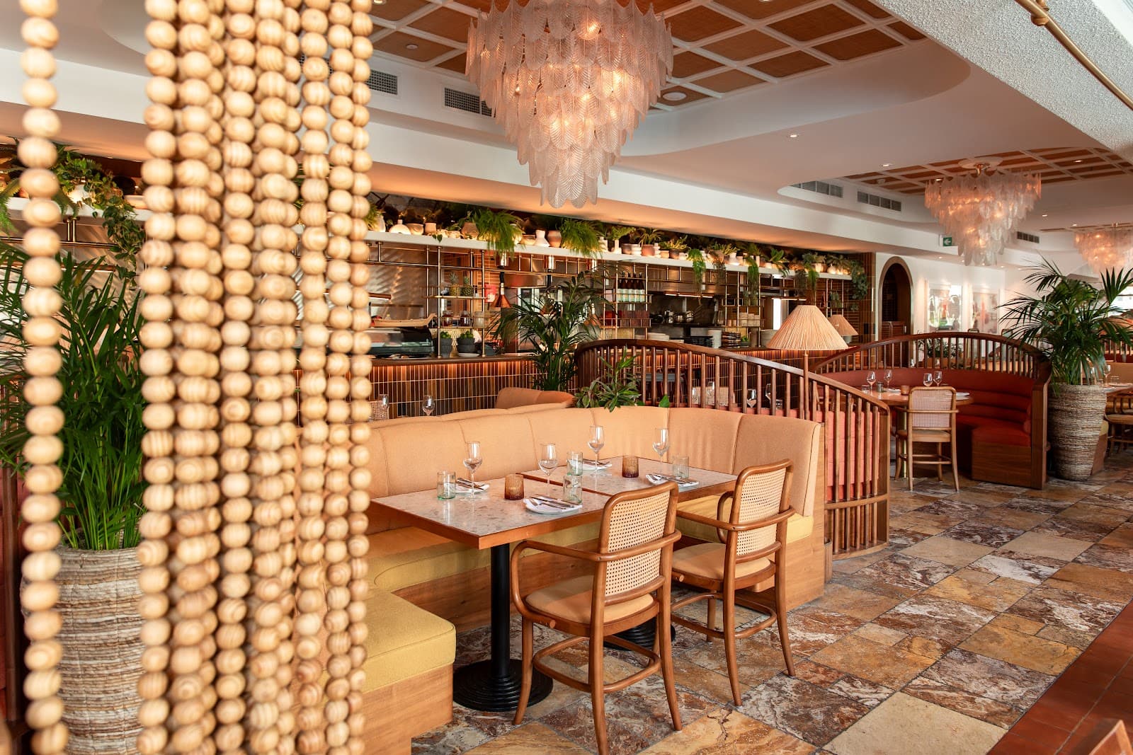 Canary Club - Image 1