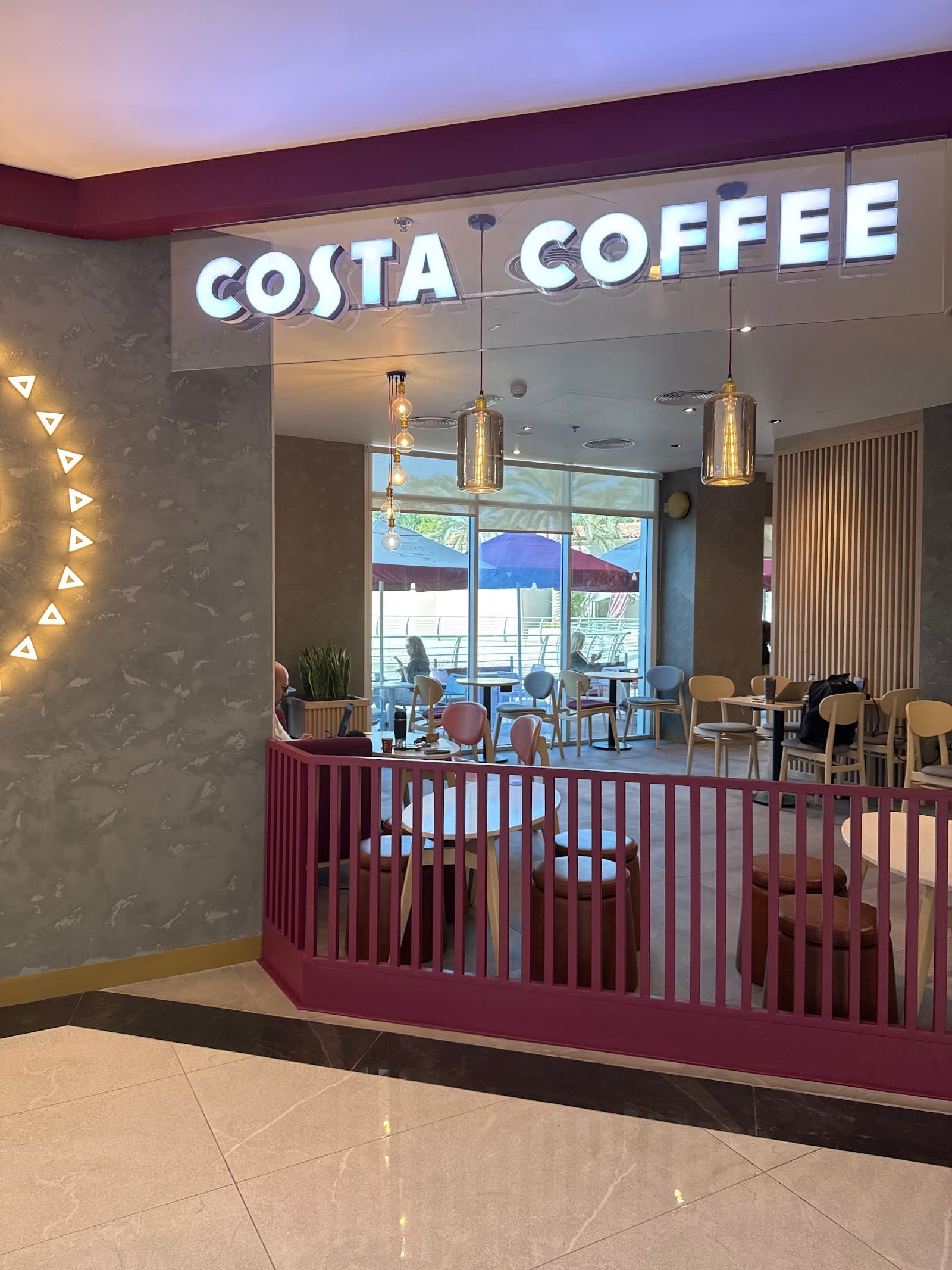 Costa Coffee - Image 1