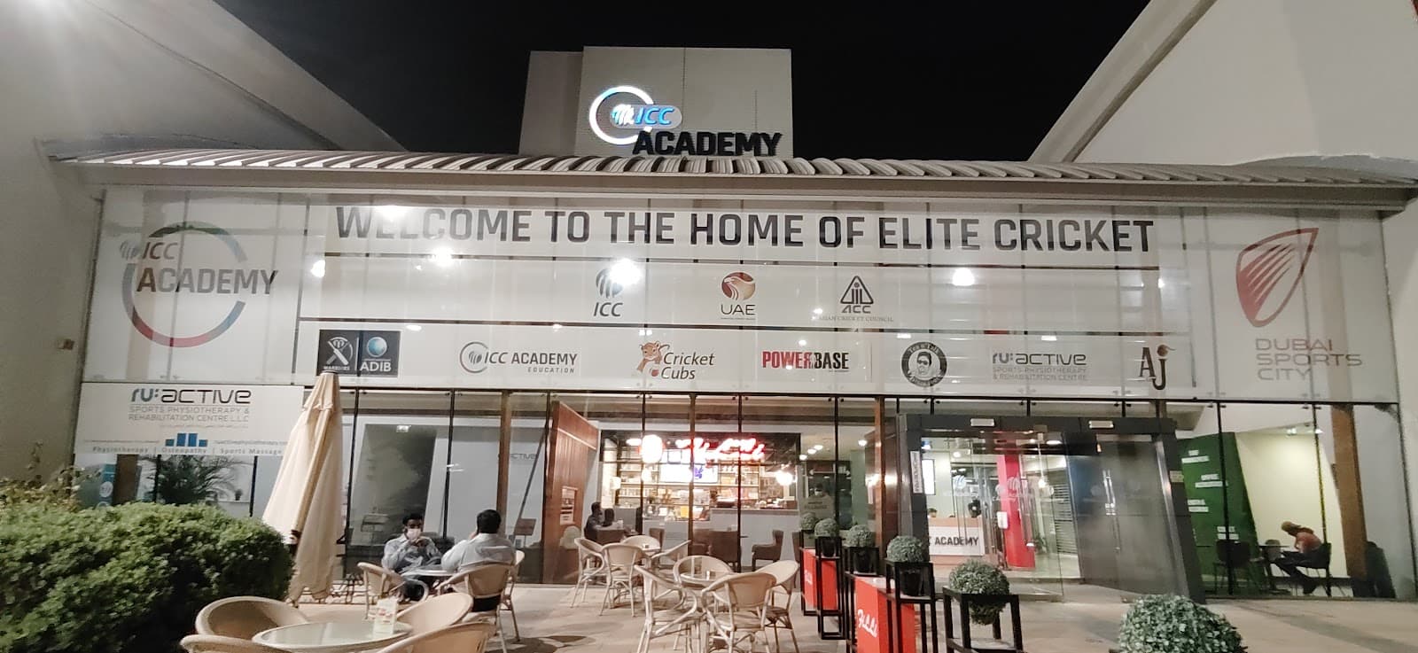 Filli Cafe | Dubai Sports City - Dubai - Image 1