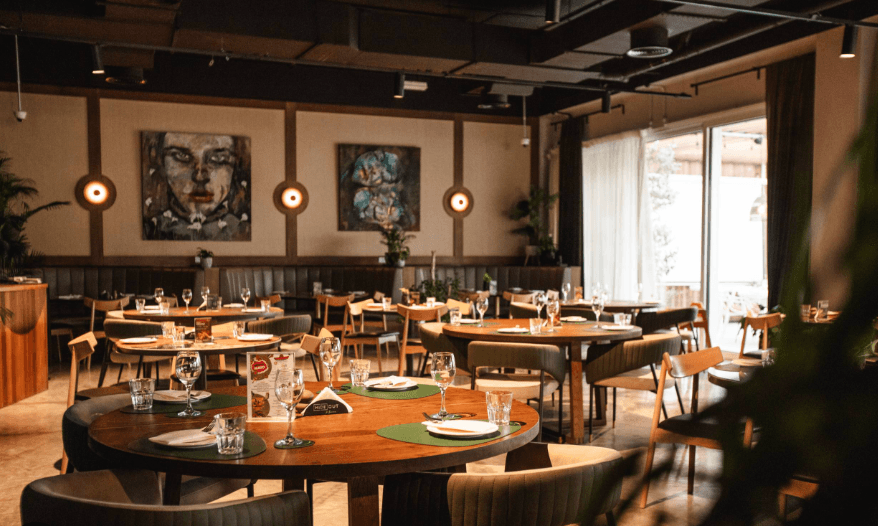 HideOut Al Barari - Best Restaurant & Bar - Image 1