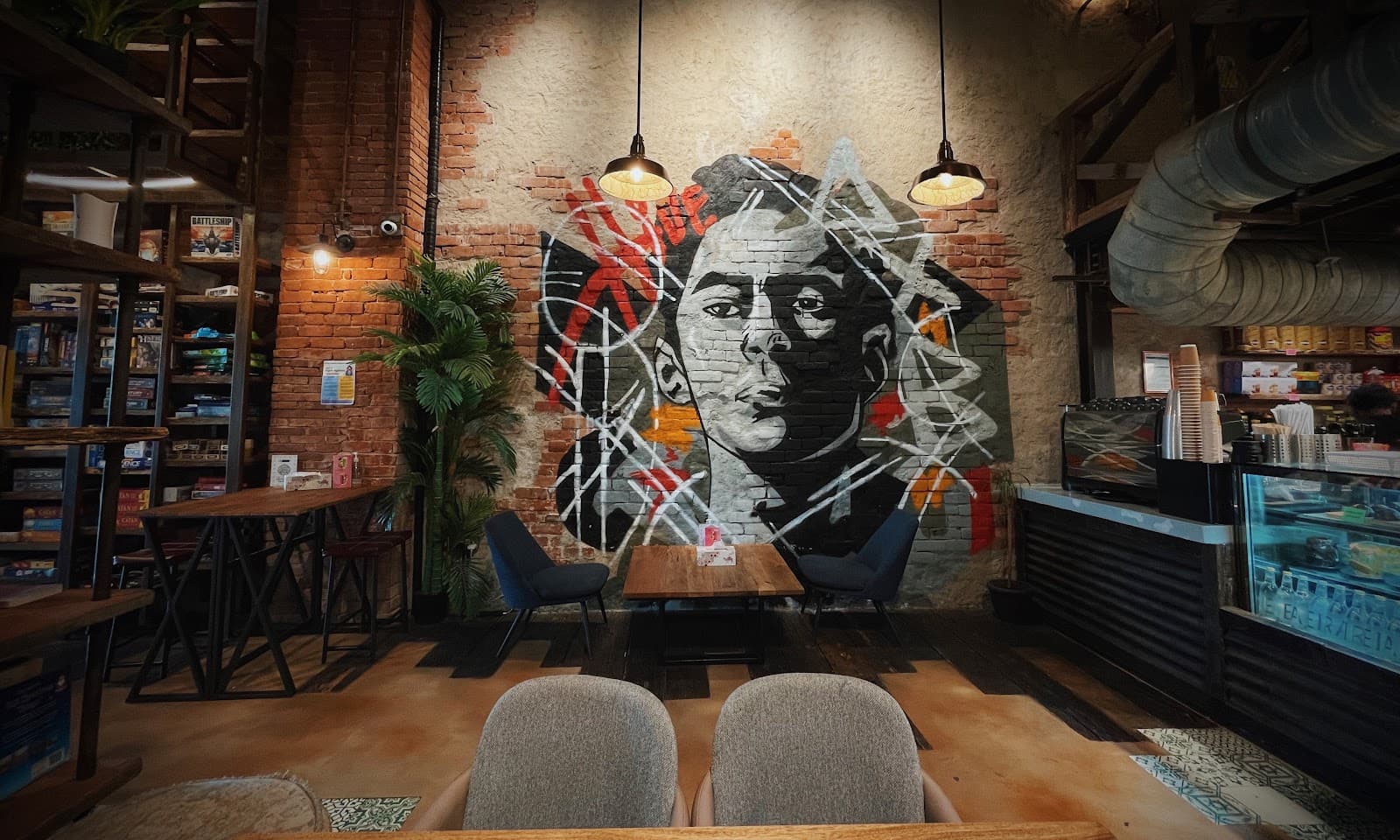 Hive Board Game Cafe - Image 1