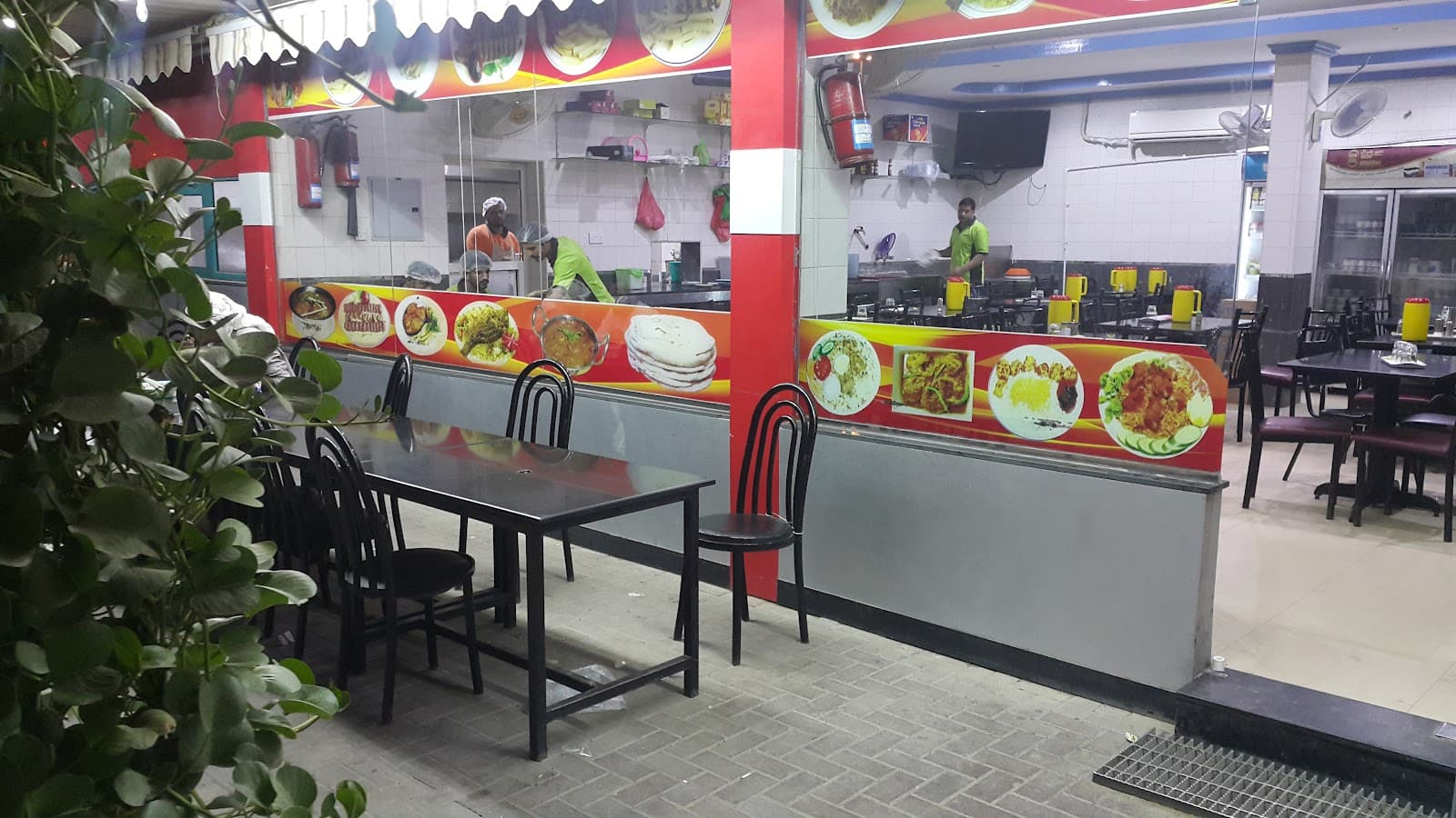 Lehbab Restaurant مطعم لهباب - Image 1