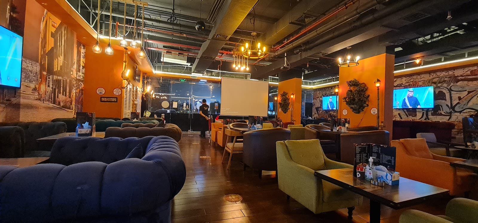 Mehfil Cafe & Lounge - Image 1