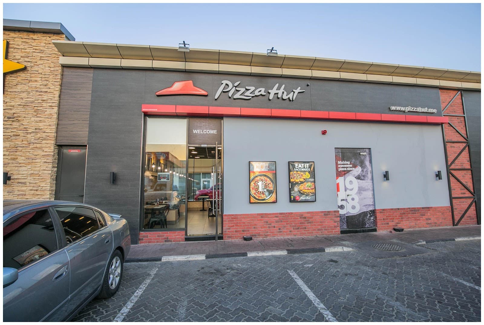 Pizza Hut - Image 1