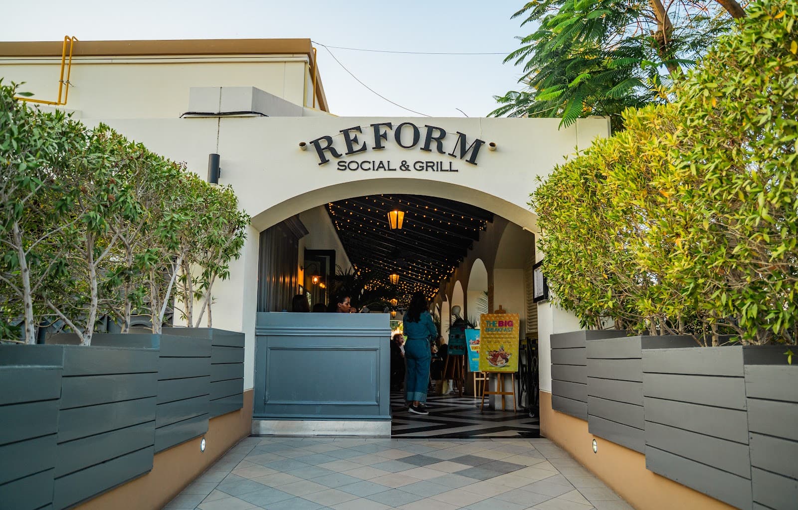 Reform Social & Grill Dubai - Image 1