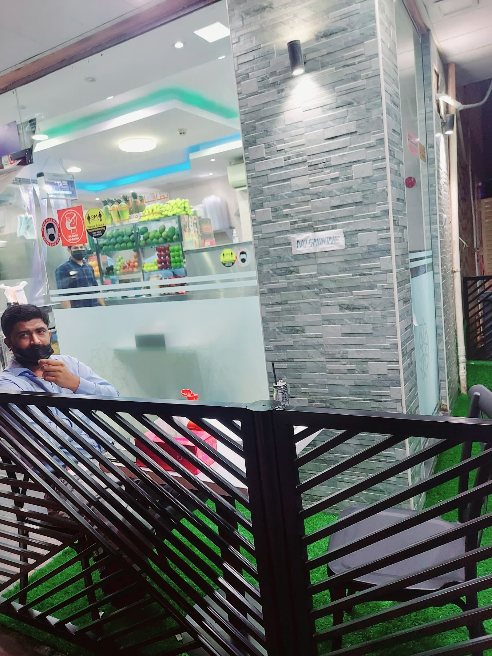 Shams Al Barsha Cafeteria & Restaurent - Image 1
