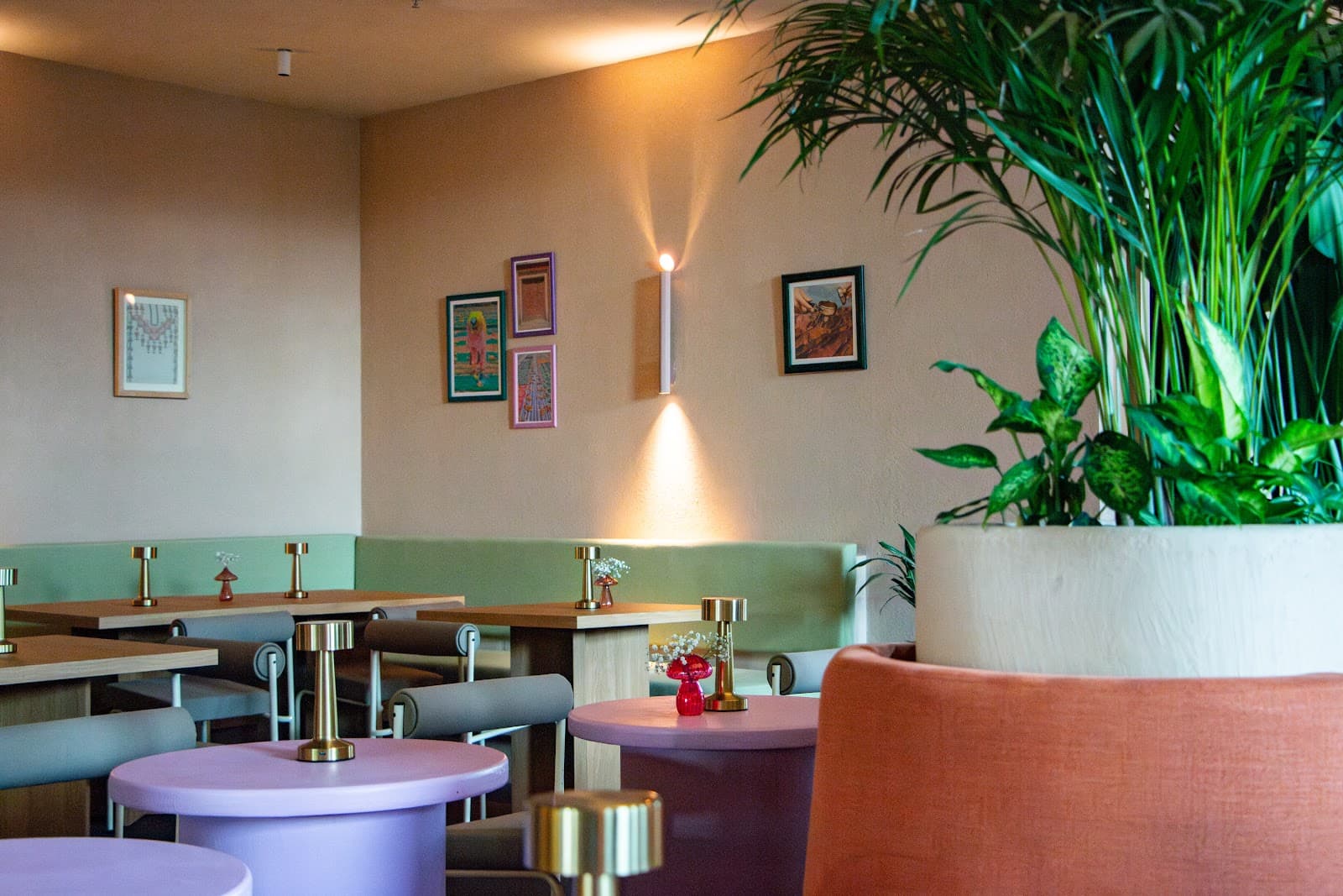 Tania's Teahouse - Image 1
