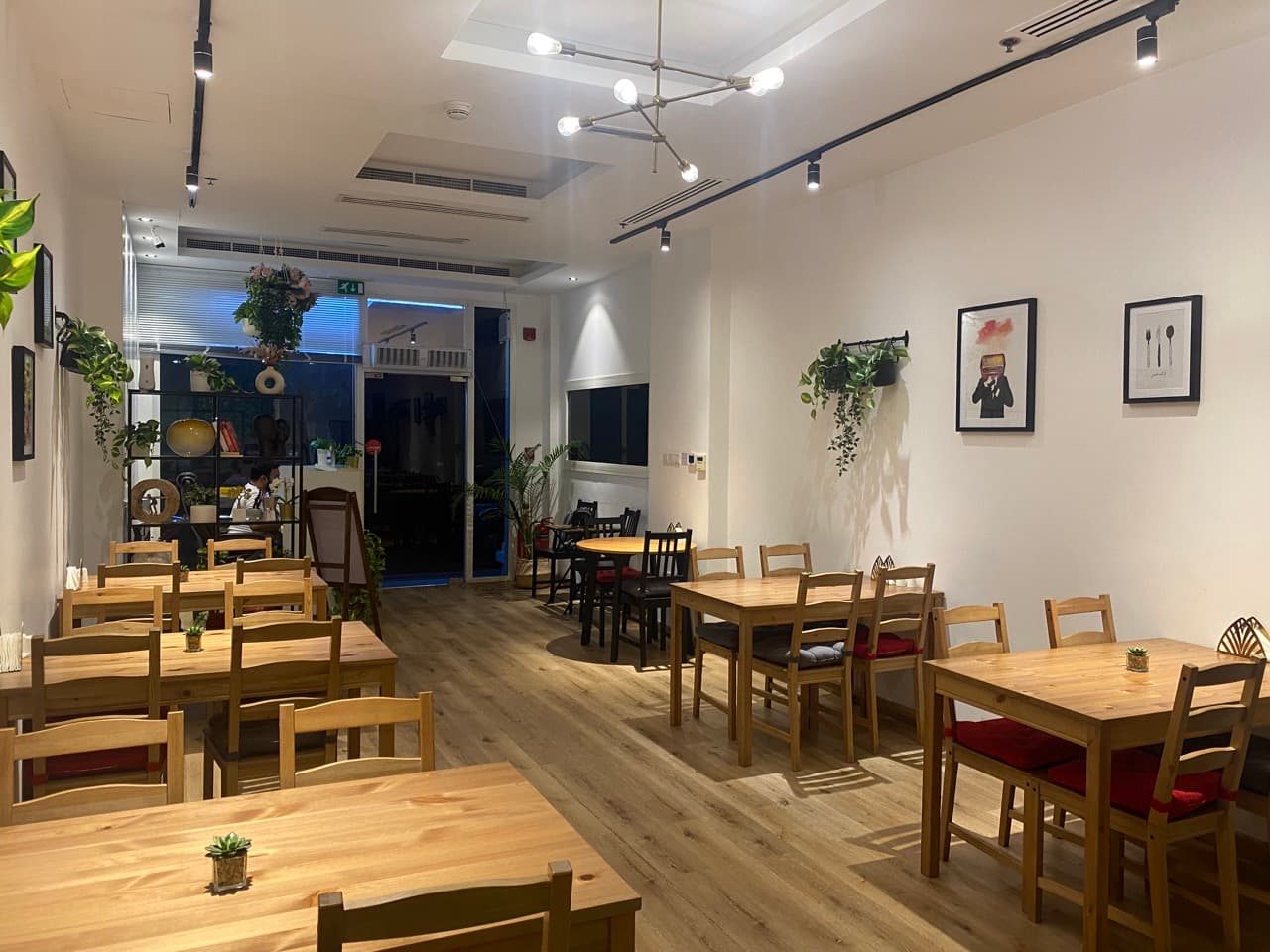 The Desi Mojo Restaurant - Image 1