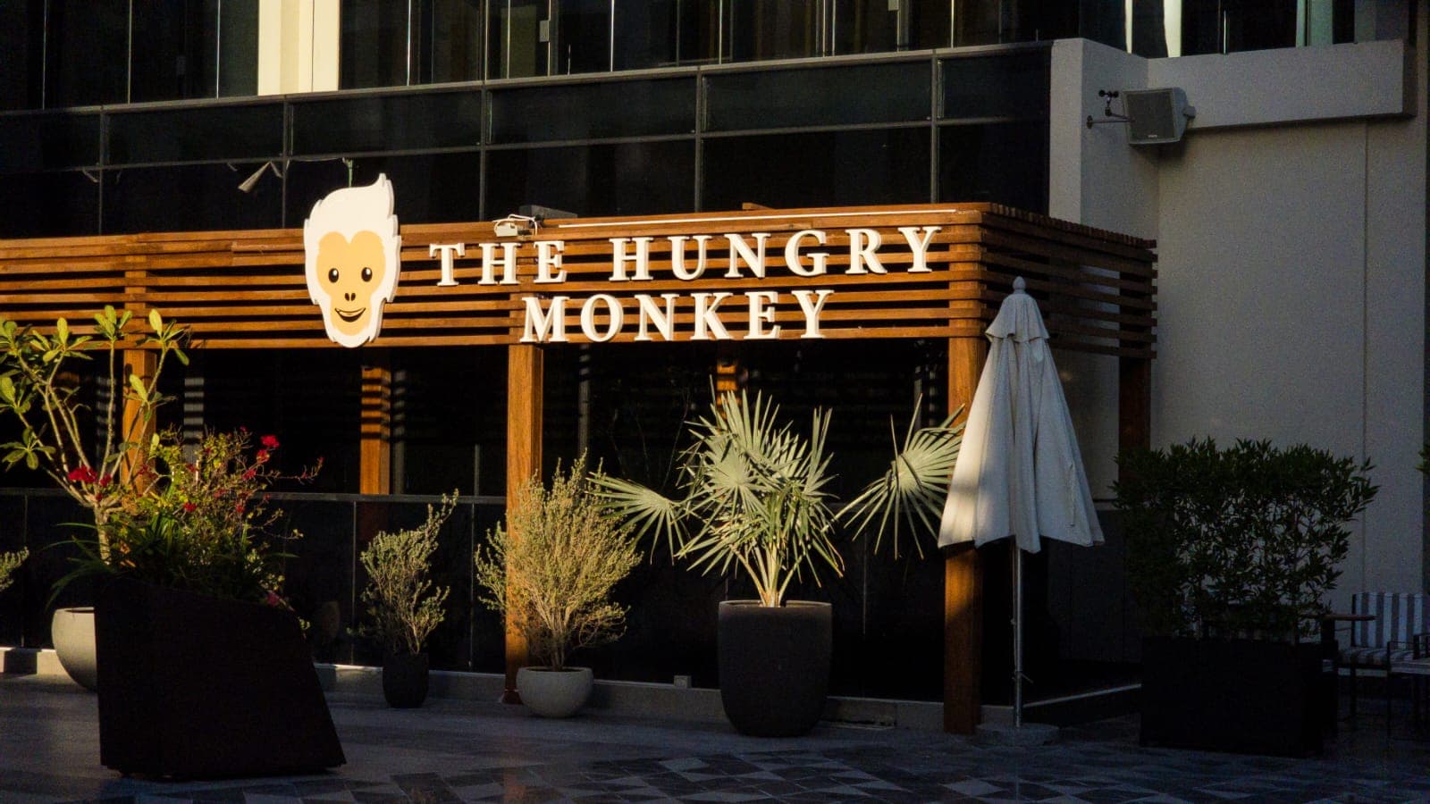 The Hungry Monkey Restaurant and Lounge - Image 1