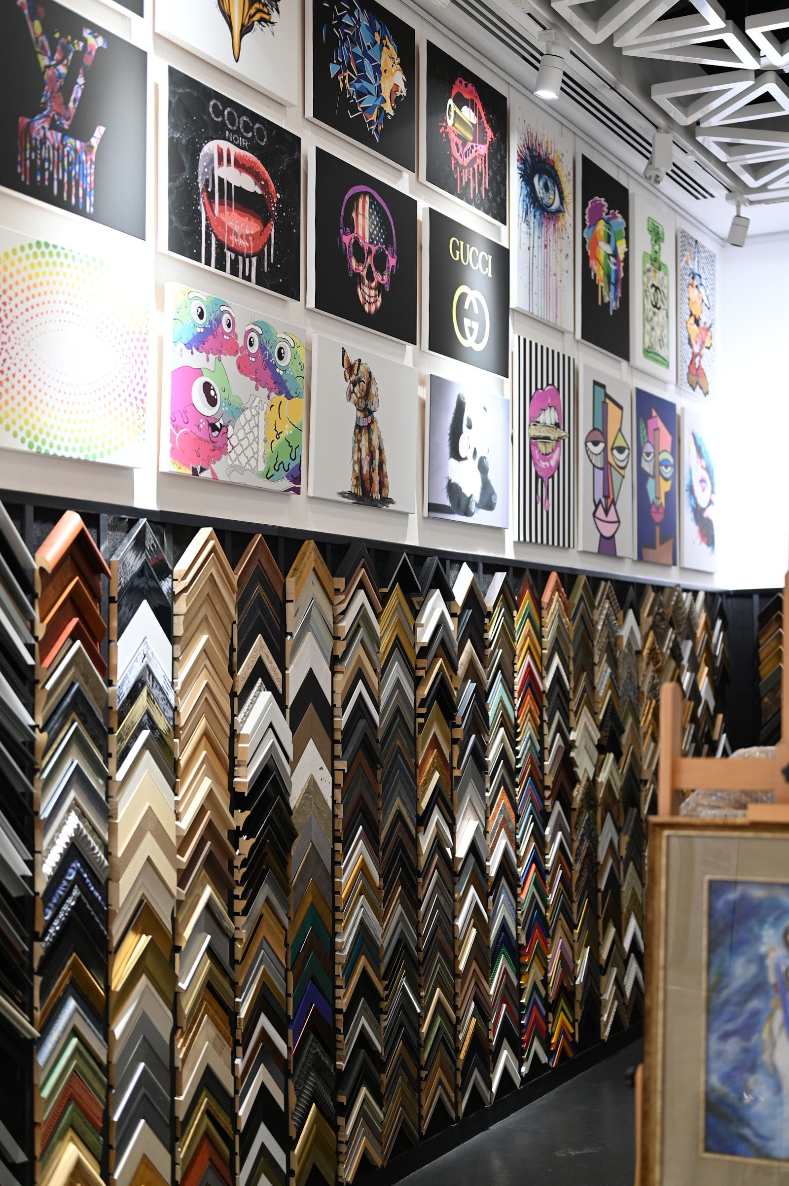 Art And Frames Palm Jumeirah - Image 1