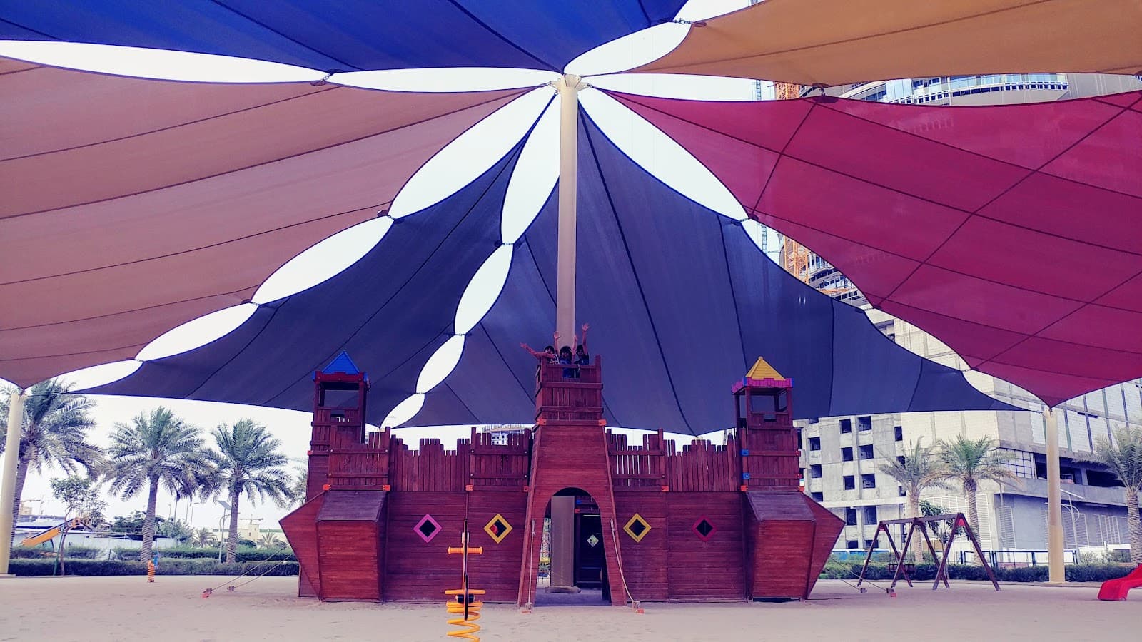 JVC Castle Park - Image 1