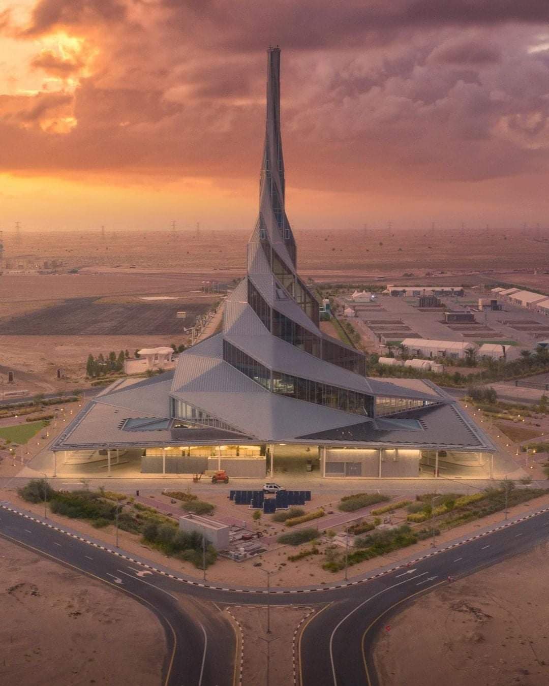 Sustainability & Innovation Centre - Part of Mohammed bin Rashid Al Maktoum Solar Park - Image 1