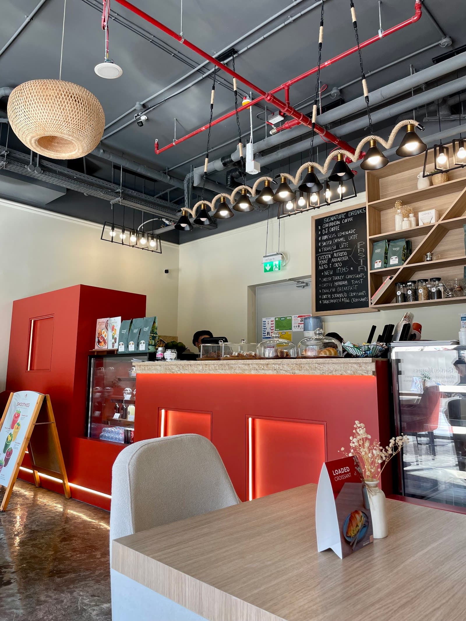 Aurantis Cafe - Image 1