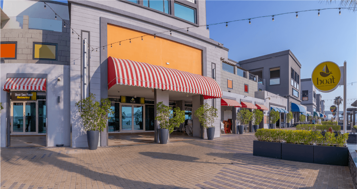 BOAT SEAFOOD RESTAURANT /مطعم المركب للمآكولات البحرية - Image 1