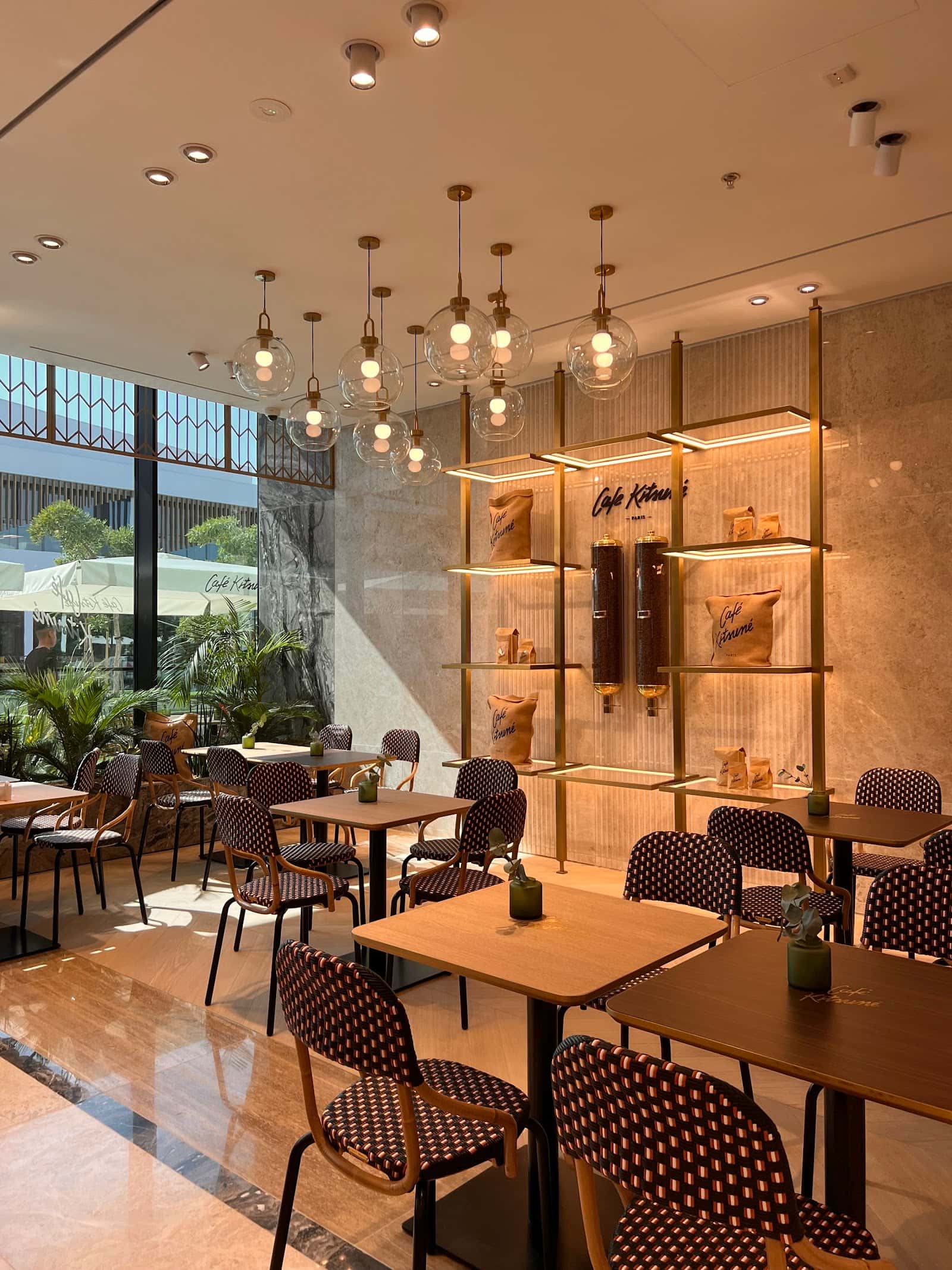 Café Kitsuné - H Residence