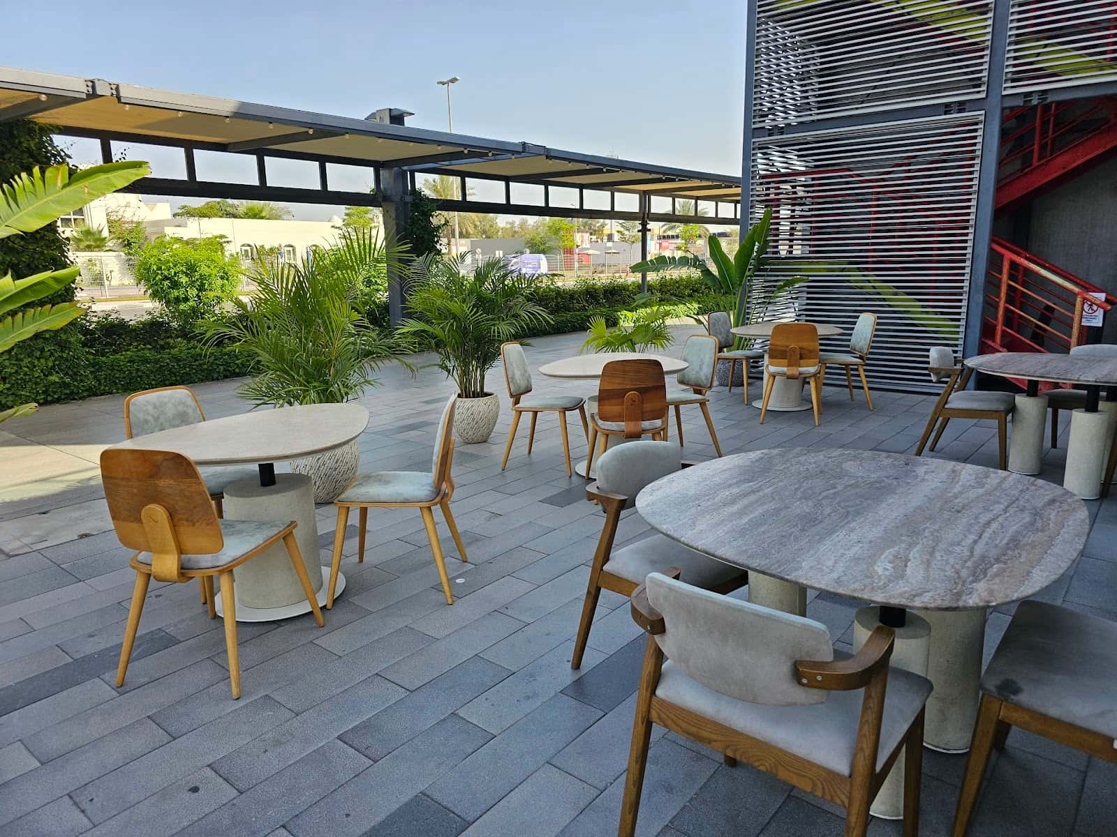 Caia Cafè & Restaurant
