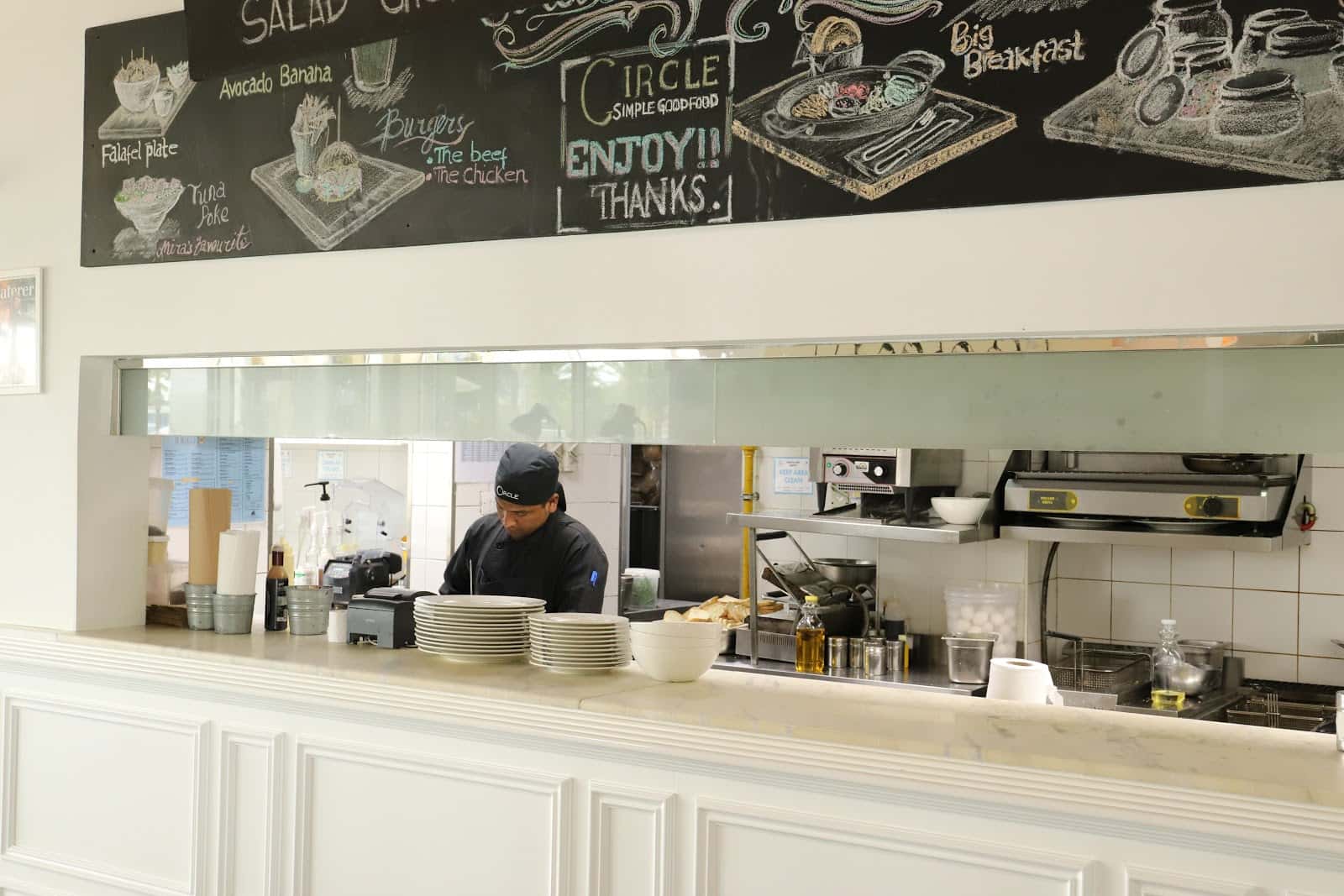 Circle Cafe (Studio City)