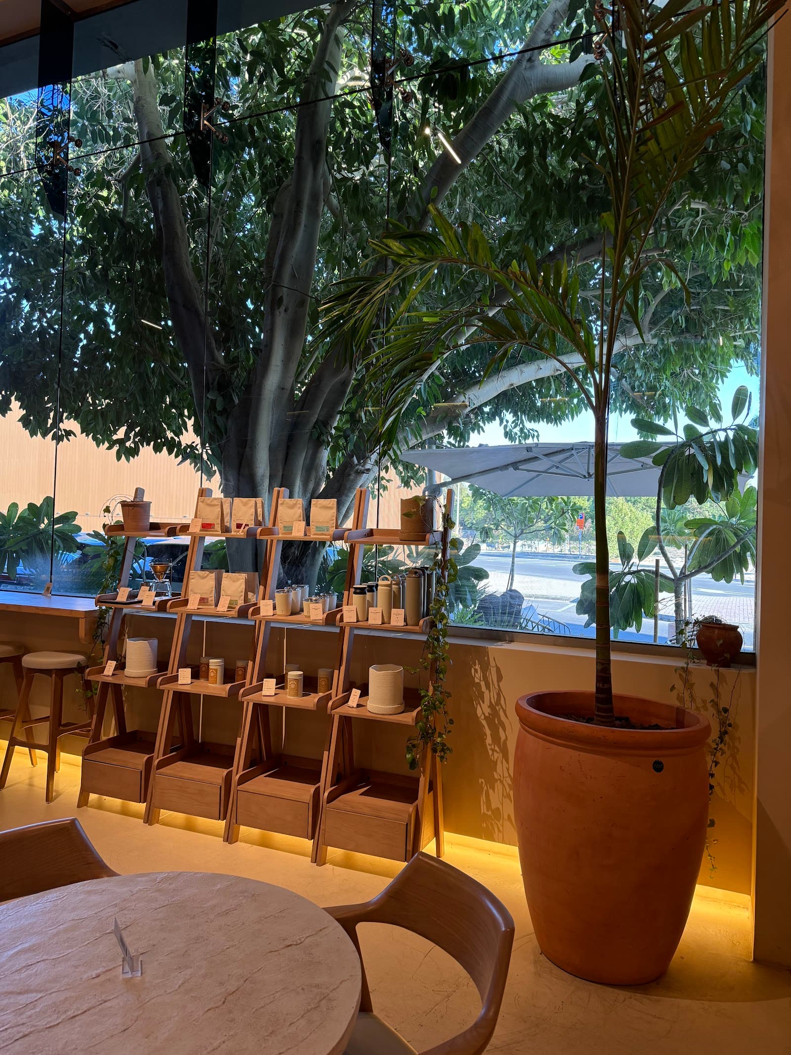 EARTH ROASTERY - Image 1