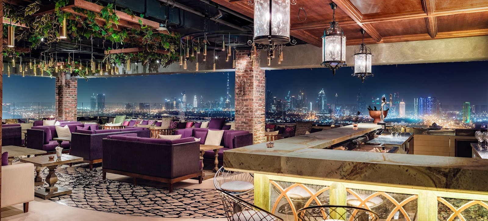 Eve Penthouse & Lounge - Image 1