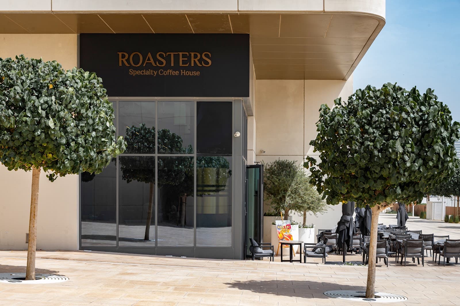 Roasters Specialty Coffee House Emaar Beachfront - Image 1