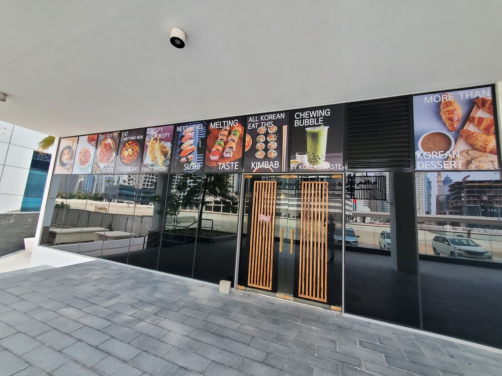 Roll and Bubble (Businessbay) - Image 1