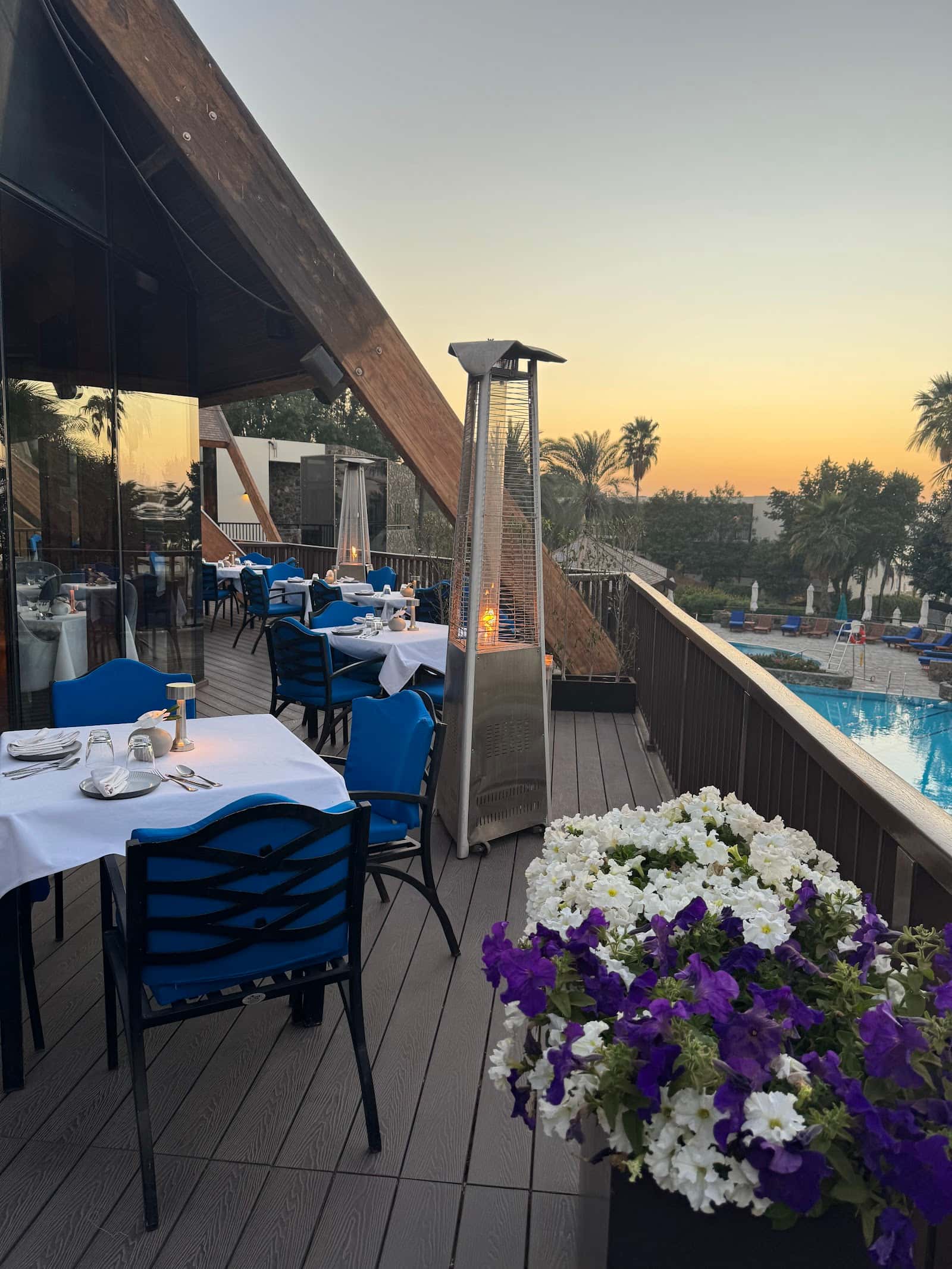 White Orchid Restaurant And Lounge