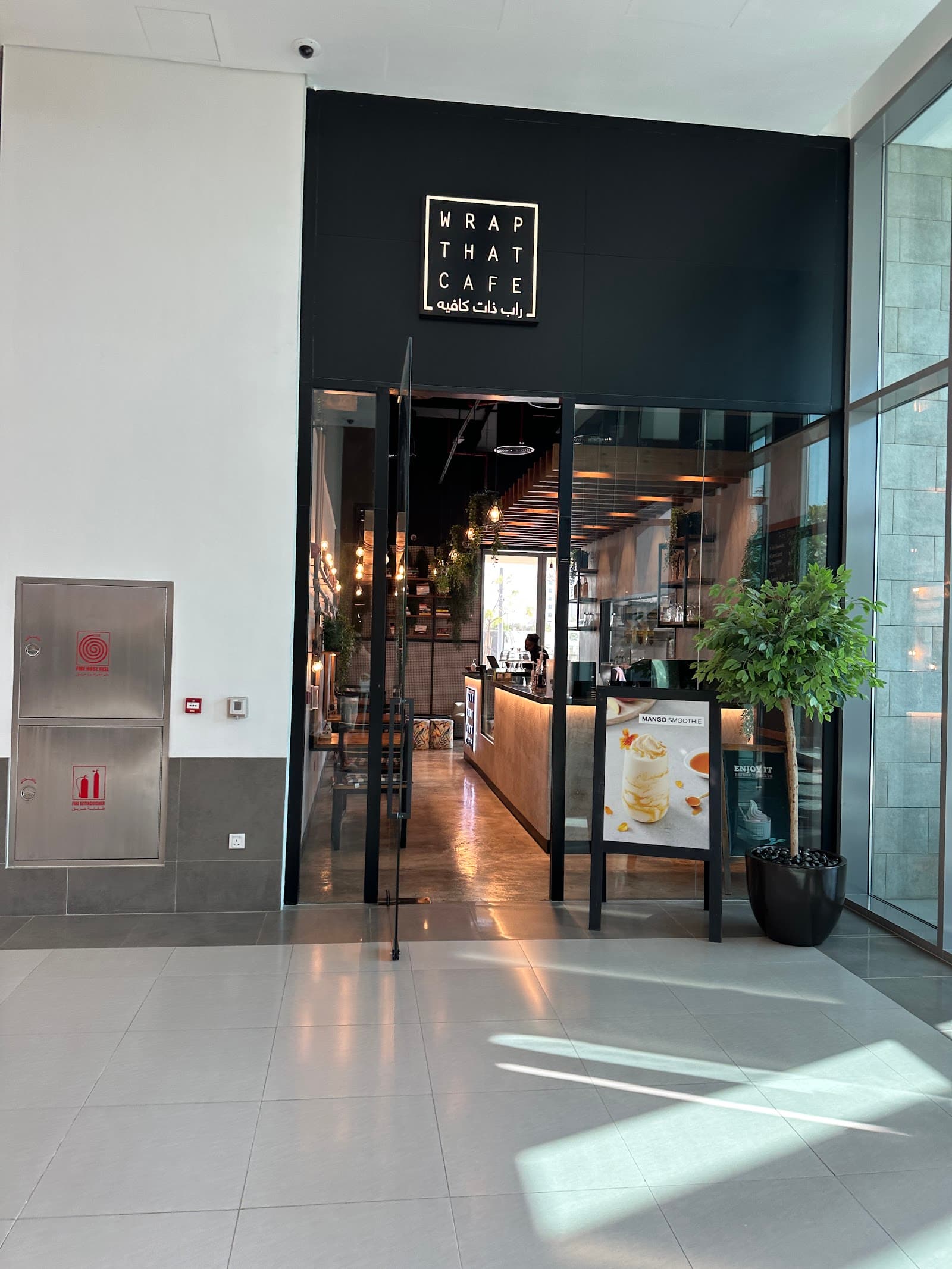 Wrap That Cafe' - Image 1